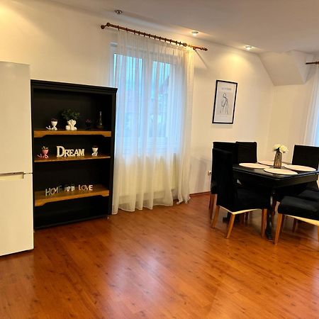 Flh - Mira Apartments Sibiu Extérieur photo