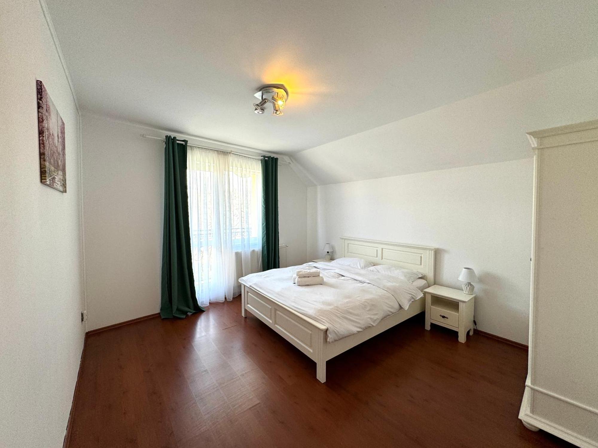 Flh - Mira Apartments Sibiu Extérieur photo