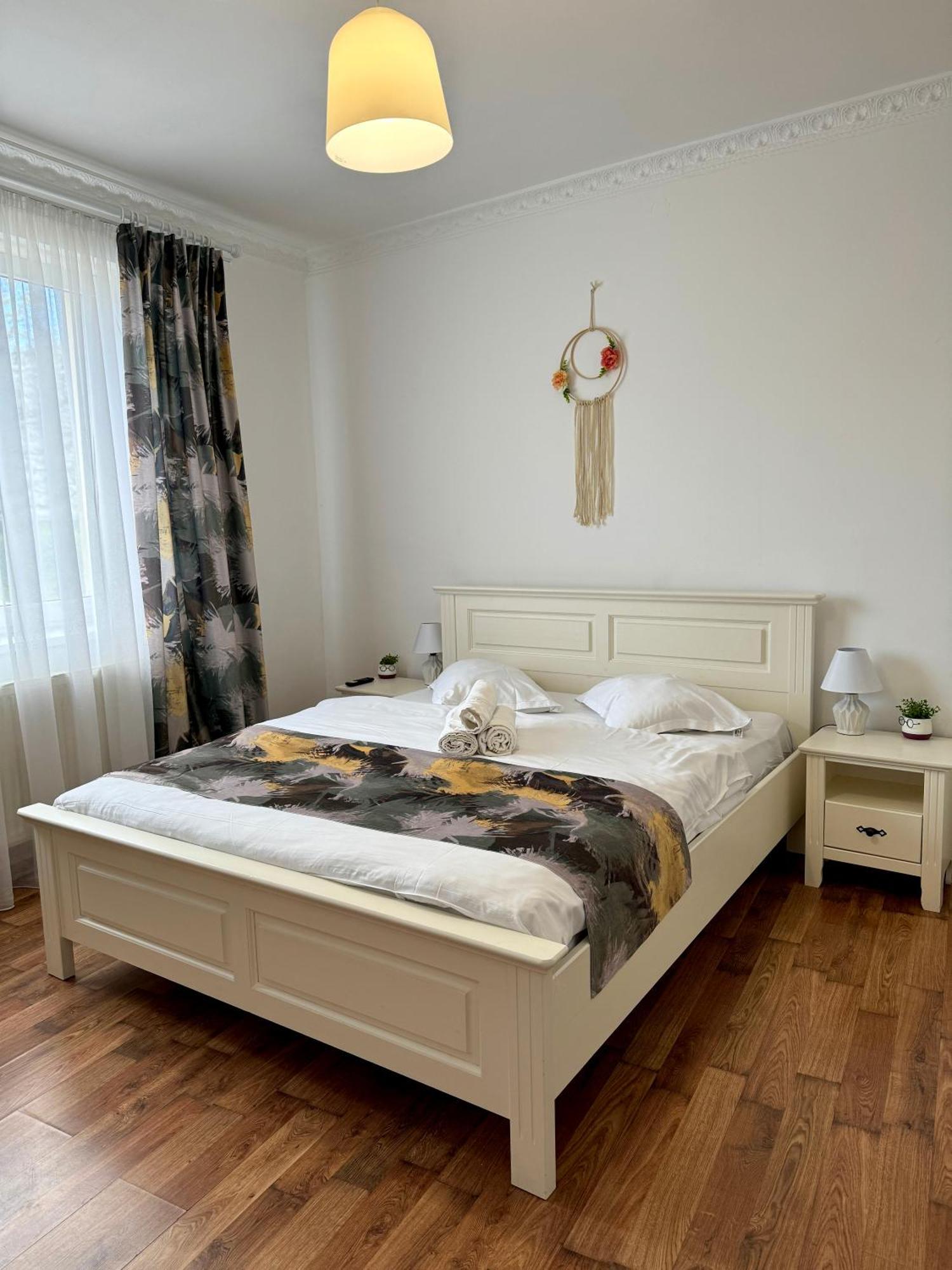 Flh - Mira Apartments Sibiu Extérieur photo