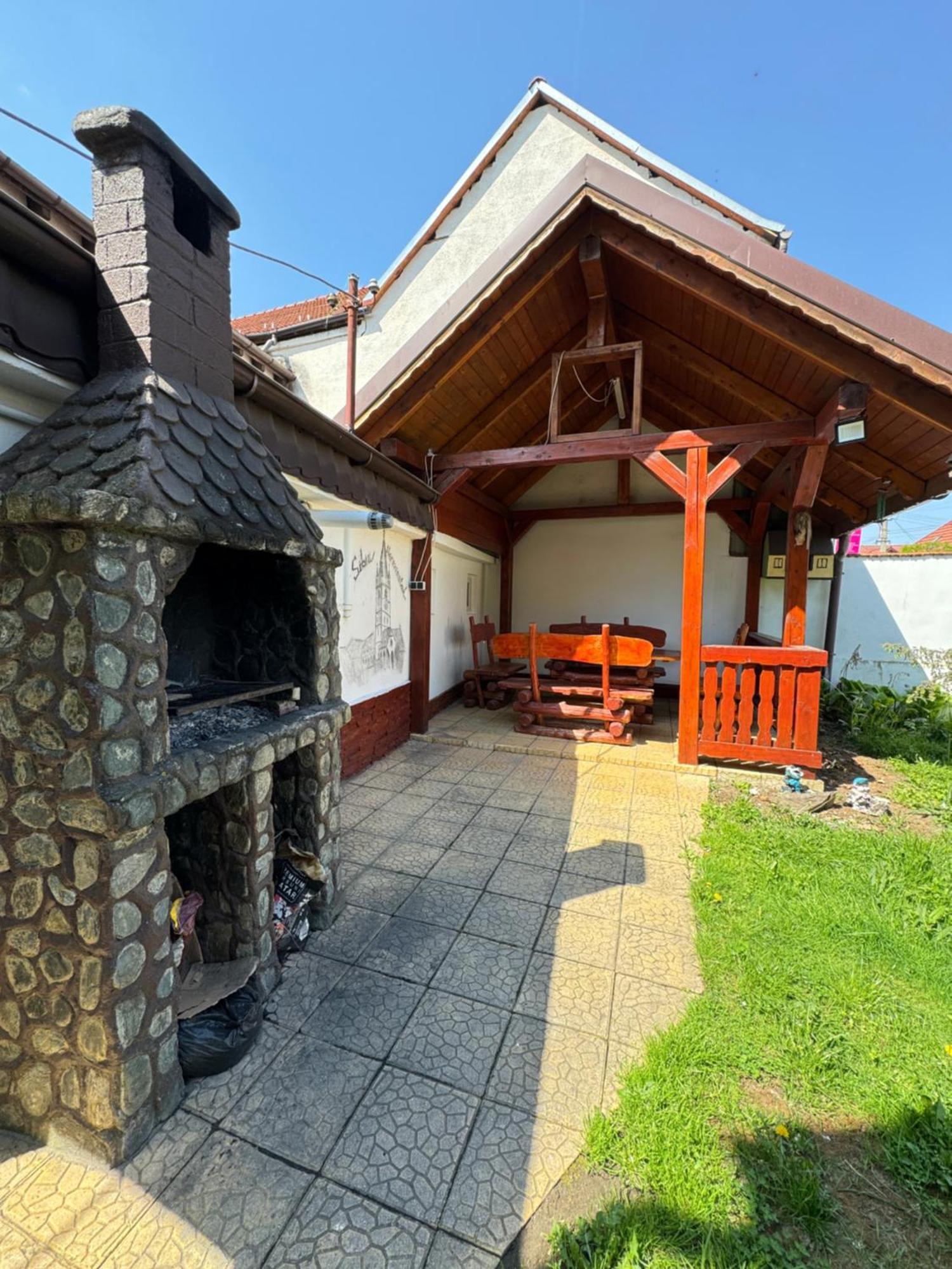 Flh - Mira Apartments Sibiu Extérieur photo