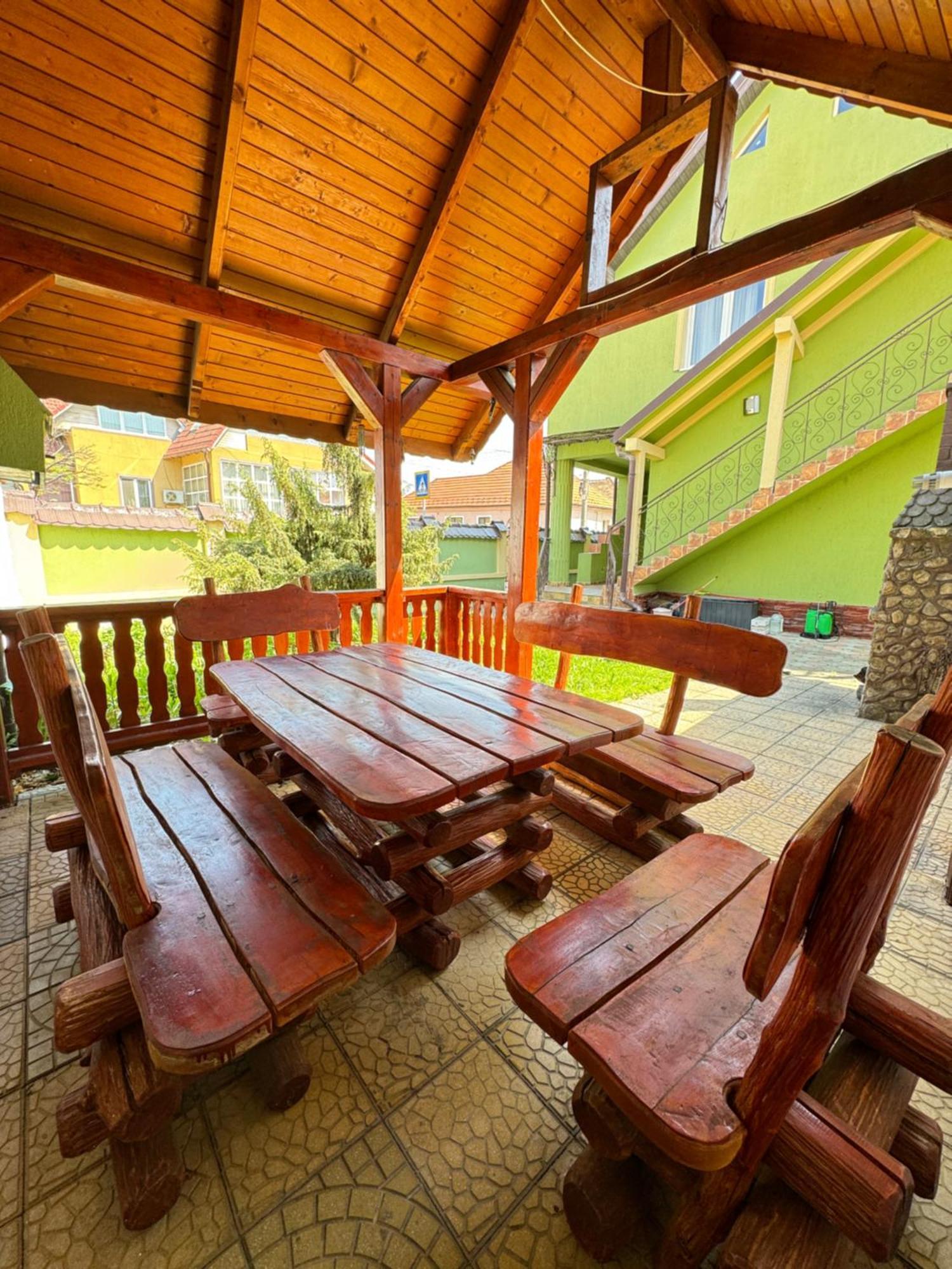Flh - Mira Apartments Sibiu Extérieur photo