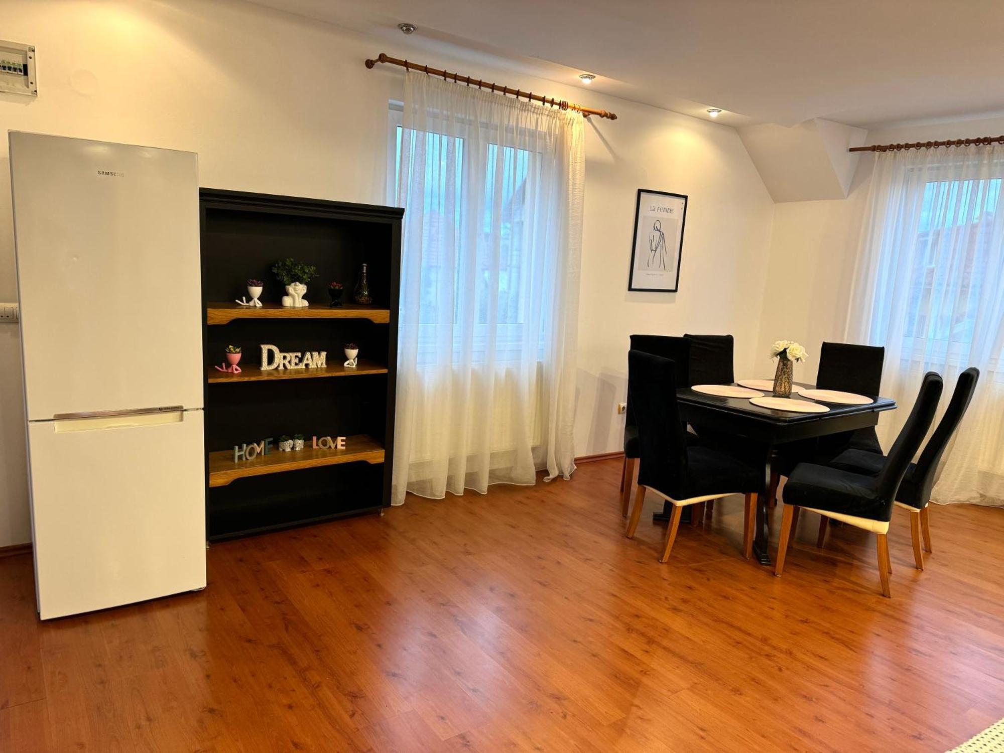 Flh - Mira Apartments Sibiu Extérieur photo