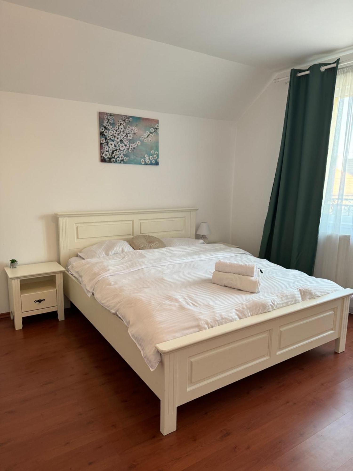 Flh - Mira Apartments Sibiu Extérieur photo