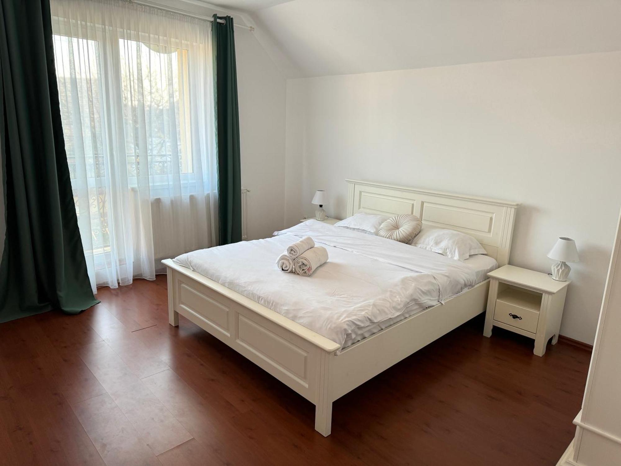 Flh - Mira Apartments Sibiu Extérieur photo