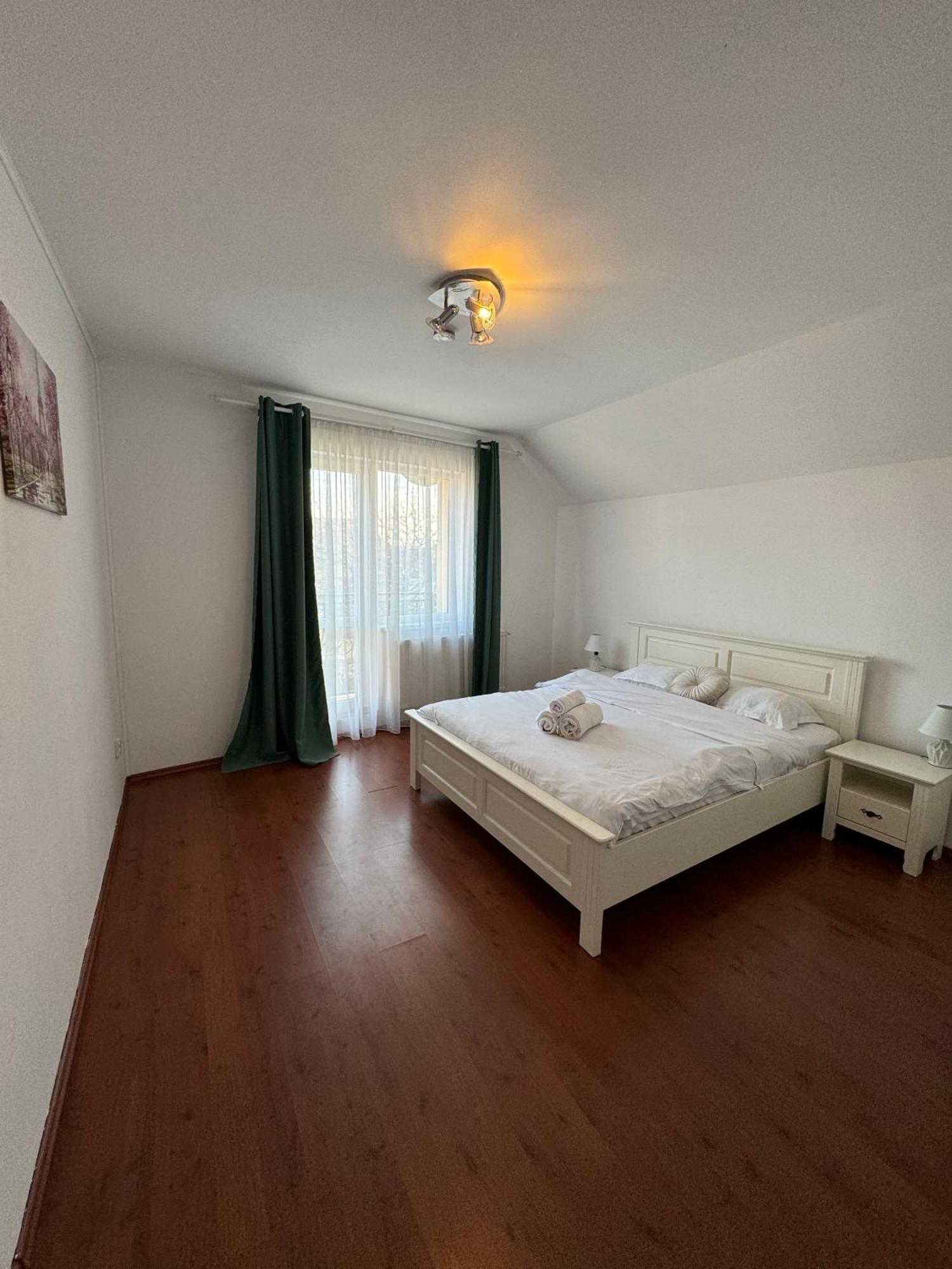 Flh - Mira Apartments Sibiu Extérieur photo
